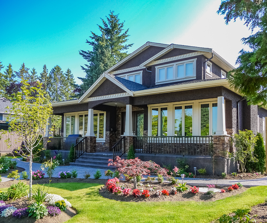 The Pros and Cons of Residential Metal Roofing Post Thumbnail