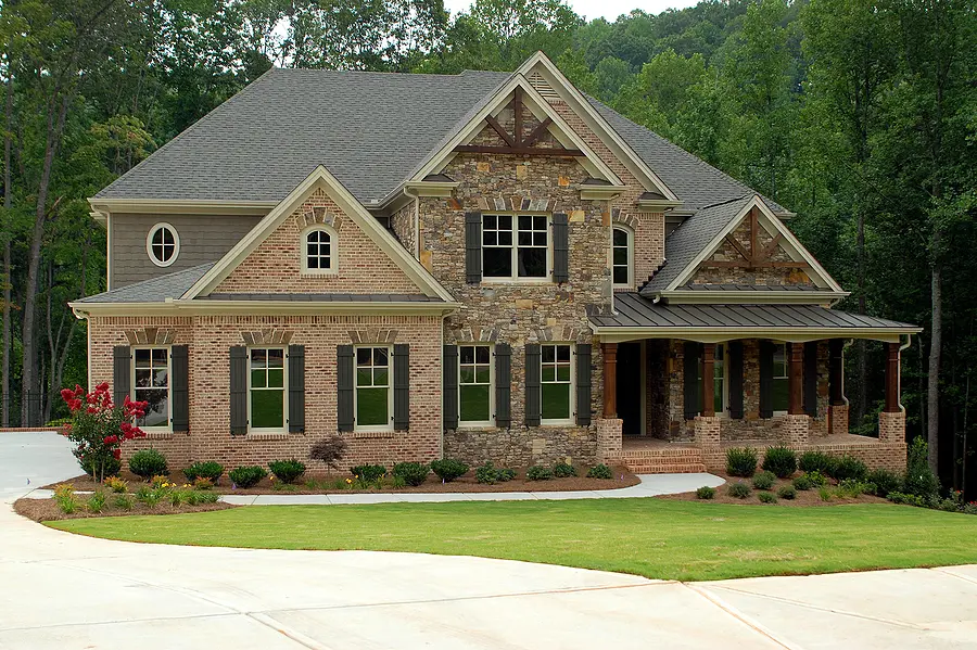 How Roof Condition Impacts Buyer Interest Post Thumbnail